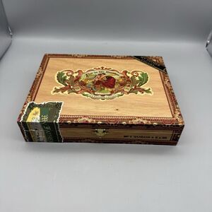 Flor de las Antillas Torpedo Maduro Empty Wood Cigar Box 9" x 7" x 2"